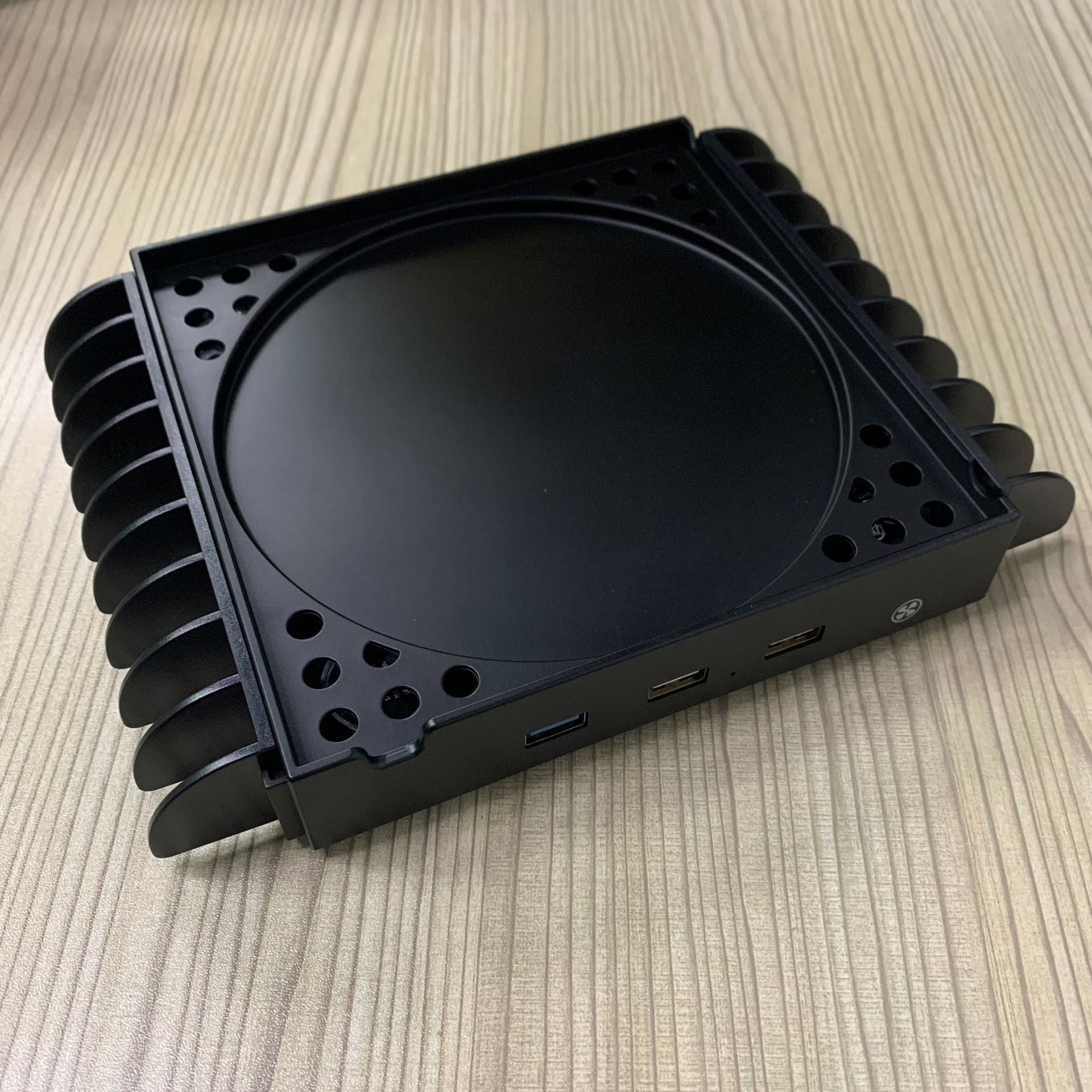 Cooling Base and Storage Rack for the XBOX ONE X - My Store